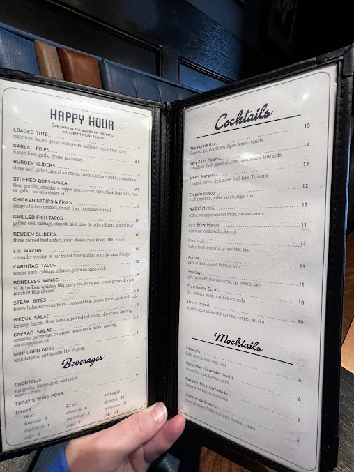 Photo Lil Cooperstown Bar Grill West Linn - 8