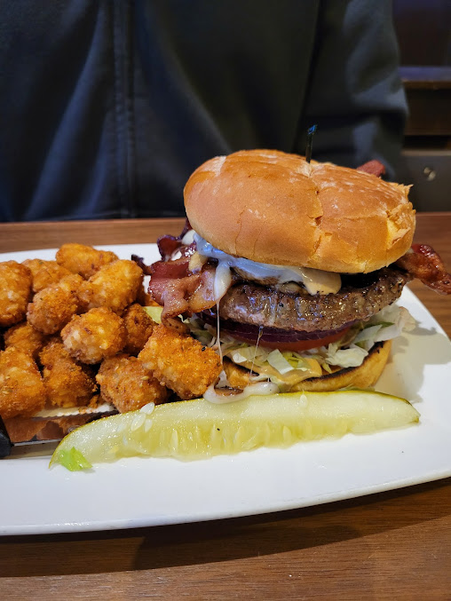 Photo Lil Cooperstown Bar Grill West Linn - 4