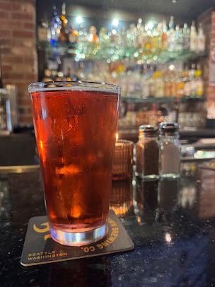 Photo Lil Cooperstown Bar Grill West Linn - 5