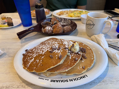 Photo Lincoln Square Pancake House Indianapolis - 1