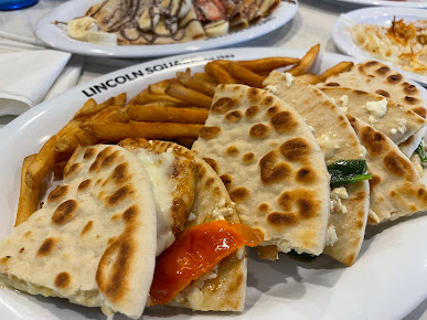 Photo Lincoln Square Pancake House Indianapolis - 11