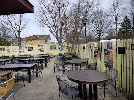 Photo Local Tavern Willoughby Hills - 17