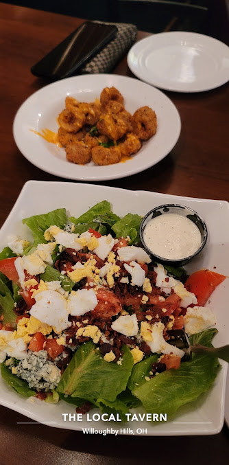 Photo Local Tavern Willoughby Hills - 7