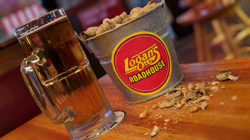 Photo Logan's Roadhouse - 1