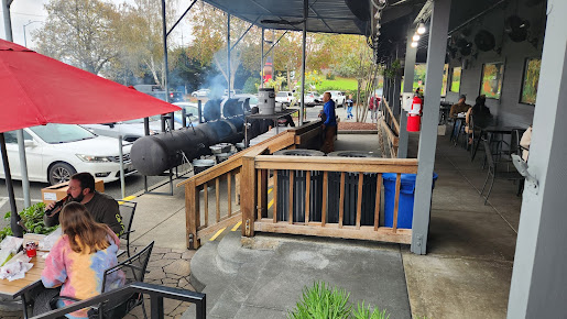 Photo Lombardis Gourmet Deli Bbq - 5