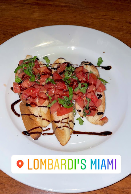 Photo Lombardis Miami Italian Restaurant - 1