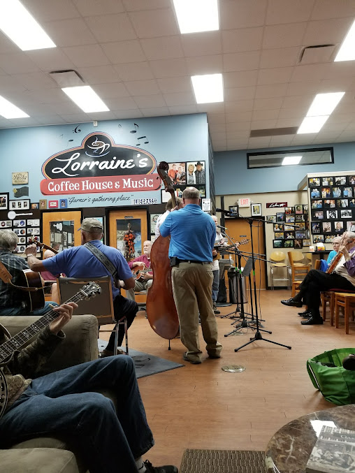 Photo Lorraines Coffee House Music - 7