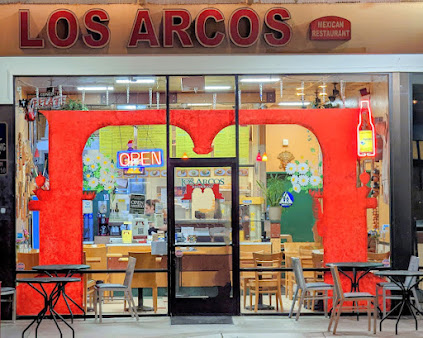 Photo Los Arcos Mexican Restaurant And Seafood - 0