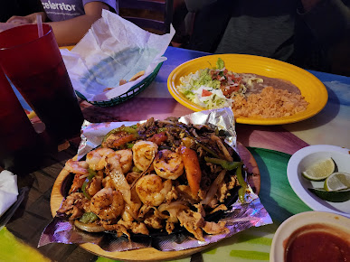 Photo Los Aztecas Mexican Restaurant - 3