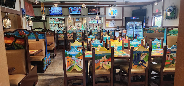 Photo Los Compadres Mexican Grill - 5