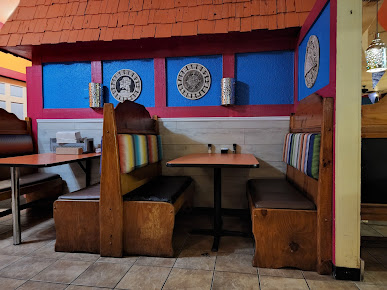 Photo Los Compadres Mexican Grill - 8
