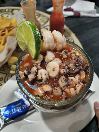 Photo Los Mayas Mexican Grill - 1