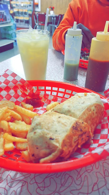 Photo Los Olivos Hot Food And Market - 18