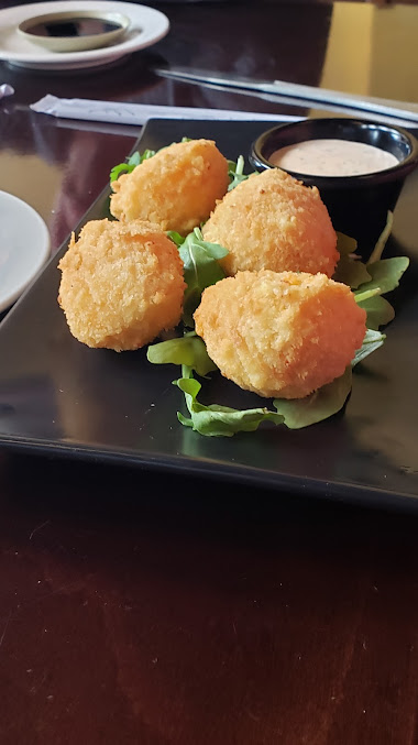 Photo Lotus Chophouse Sushi Bar - 19