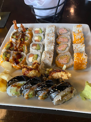 Photo Lotus Chophouse Sushi Bar - 2