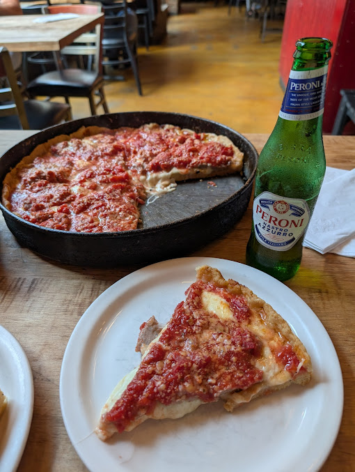 Photo Lou Malnati's Pizzeria - 4