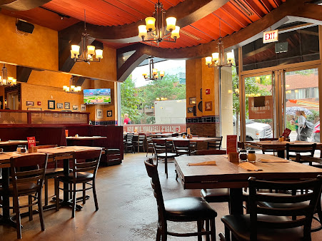 Photo Lou Malnati's Pizzeria - 6
