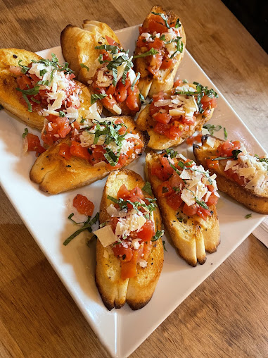 Photo Lou Malnati's Pizzeria - 8