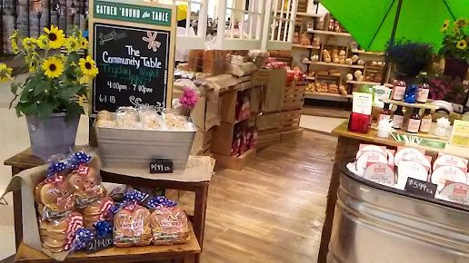 Photo Lowes Foods - 15