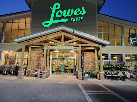 Photo Lowes Foods - 19