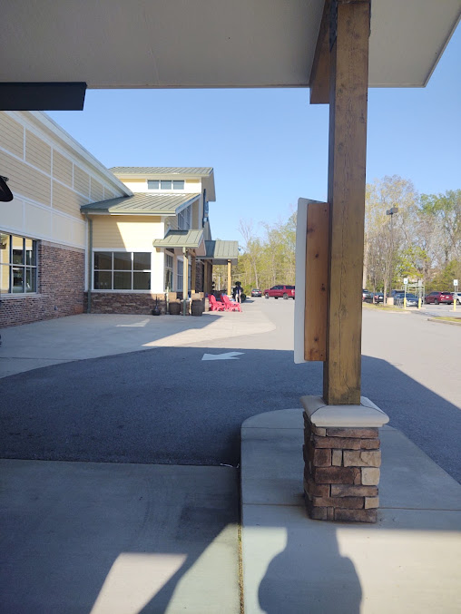 Photo Lowes Foods - 9