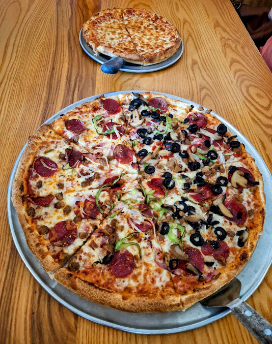 Photo Lugoff House Of Pizza Subs - 1
