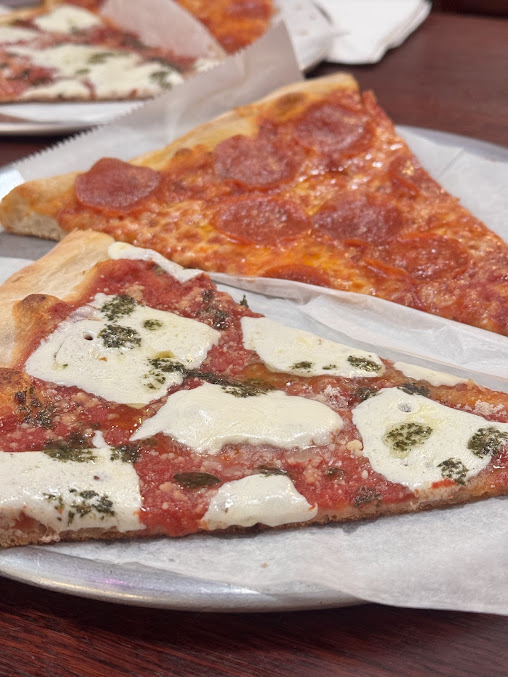 Photo Luigi's Pizza - 5