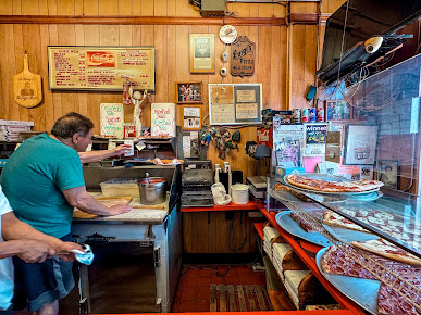 Photo Luigi's Pizza - 6