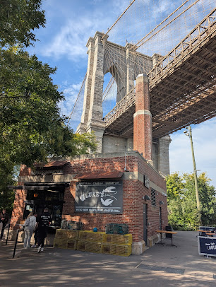 Photo Luke's Lobster Brooklyn Bridge Park - 17