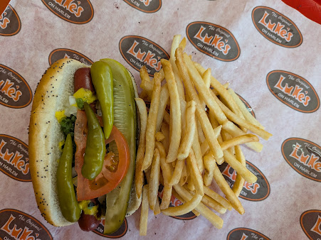 Photo Lukes On Harlem The Original - 6