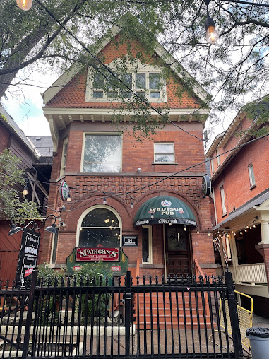 Photo Madison Avenue Pub - 18