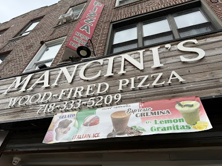 Photo Mancini’s Wood-Fired Pizza - 1
