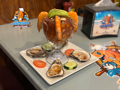 Photo Mariscos El Navegante Seafood Bar Grill - 3