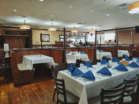 Photo Max And Benny's - 3