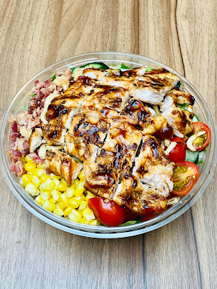 Photo Michael’s Grill & Salad Bar - 14
