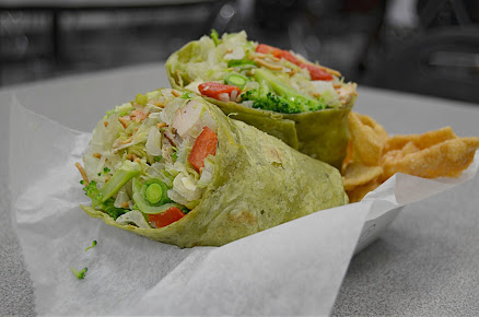 Photo Michael’s Grill & Salad Bar - 19