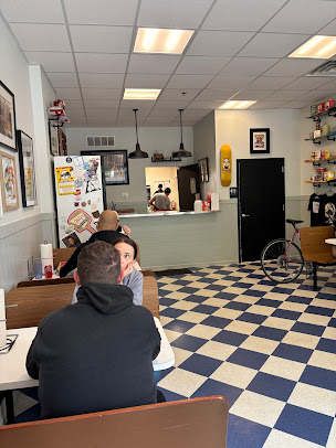 Photo Milly's Pizza In The Pan- West Town - 17