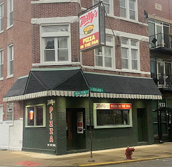 Photo Milly's Pizza In The Pan- West Town - 18