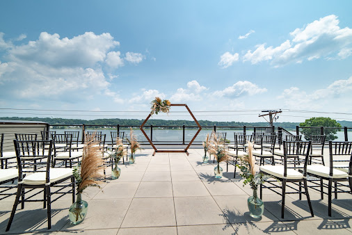 Photo Mississippi River Distilling Company - 3