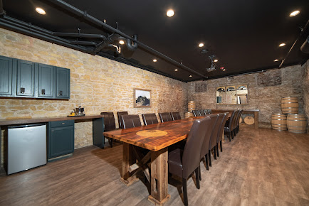 Photo Mississippi River Distilling Company - 12
