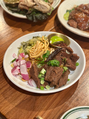 Photo Mitr Thai Restaurant - 10