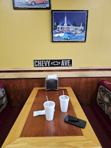 Photo Mojo's Grill - 3