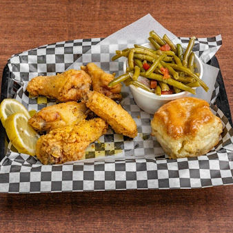 Photo Mr Cs Fried Chicken Waffles - 8