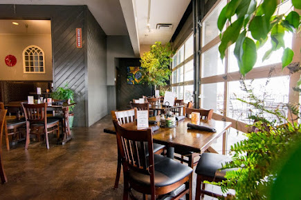 Photo Mulan Asian Bistro East - 0