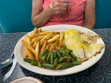 Photo Nancys Main Street Diner - 19
