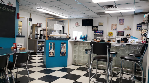 Photo Nancys Main Street Diner - 6