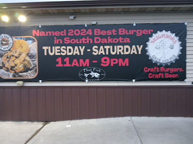 Photo Neighbors Grub And Pub - 16