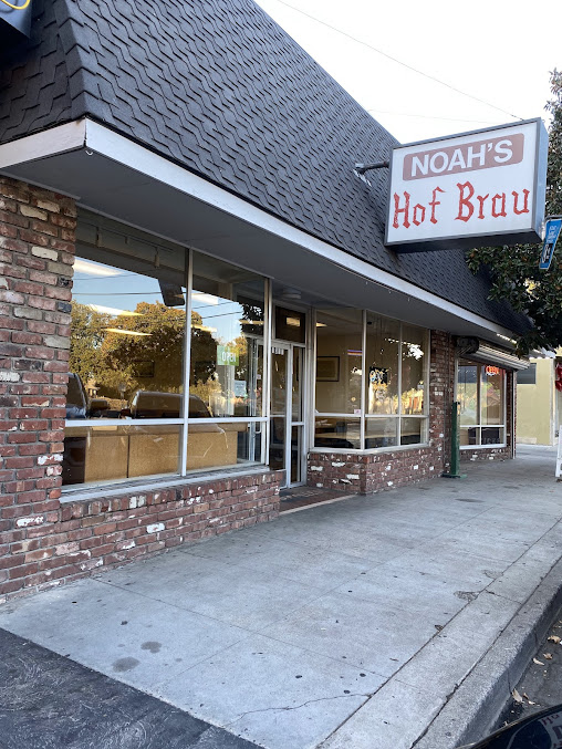 Photo Noahs Hof Brau - 16