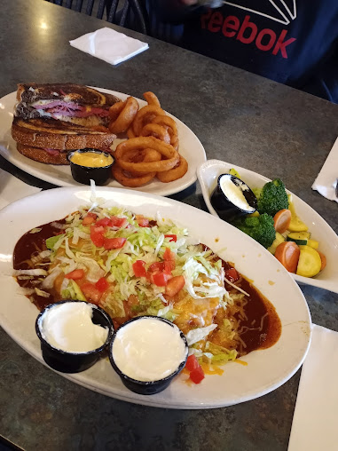 Photo Northern Trails Bar Grill - 12