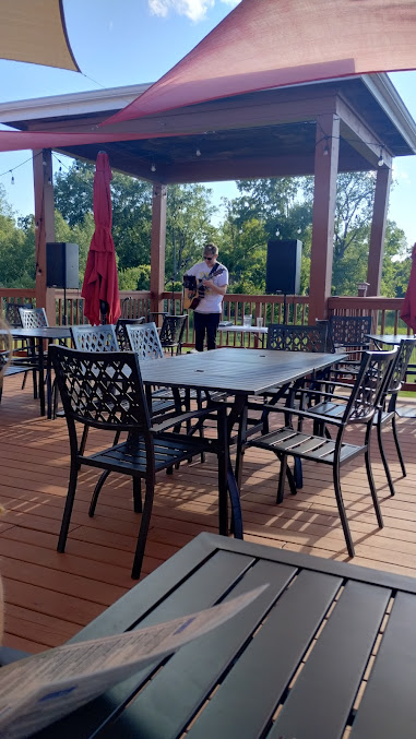 Photo Northern Trails Bar Grill - 14